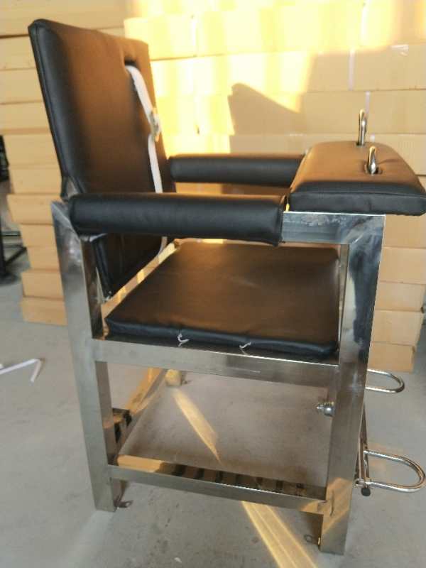 方管不锈钢软包审讯椅